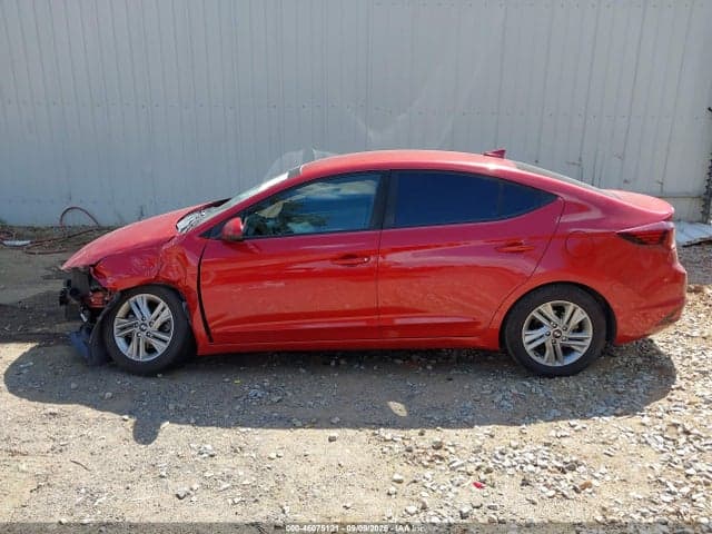 2020 HYUNDAI ELANTRA SEL 13