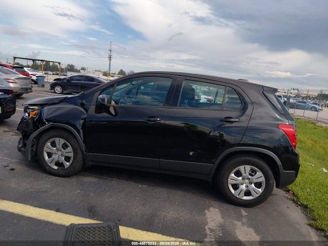 2018 CHEVROLET TRAX LS 13