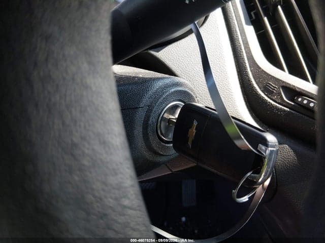 2017 CHEVROLET EQUINOX LS 11