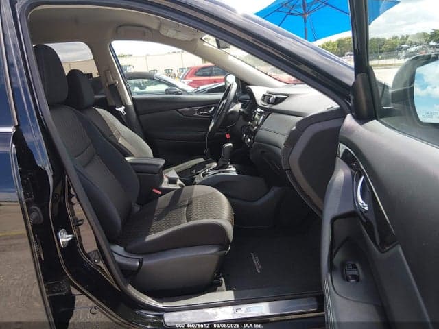 2017 NISSAN ROGUE SV 5