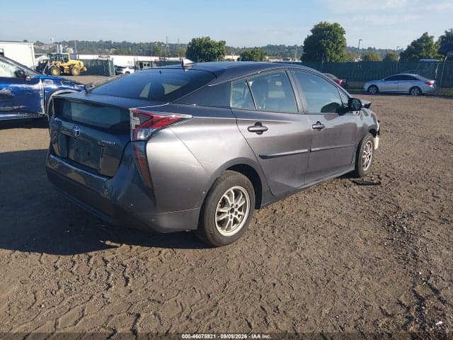 2017 TOYOTA PRIUS TWO 4