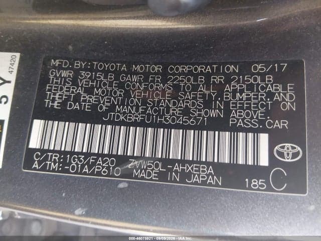 2017 TOYOTA PRIUS TWO 9