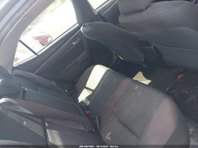 2017 TOYOTA COROLLA LE 8