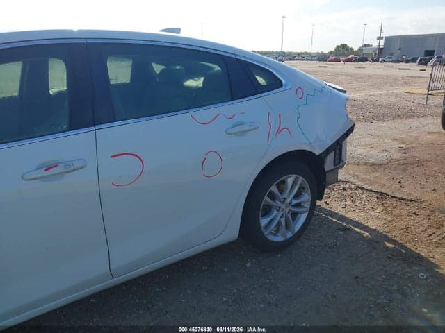 2017 CHEVROLET MALIBU 1LT 6