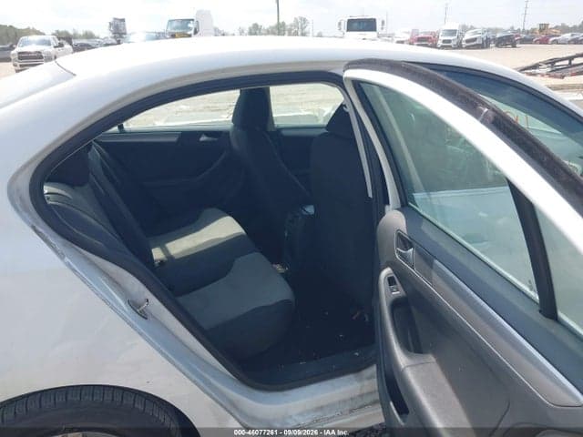2017 VOLKSWAGEN JETTA 1.4T S 8