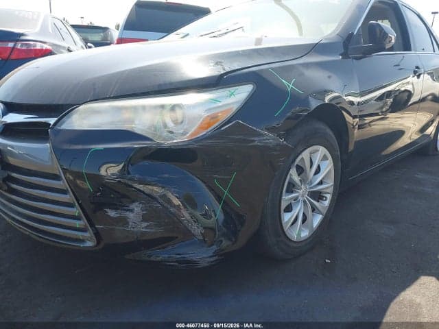 2017 TOYOTA CAMRY LE 6