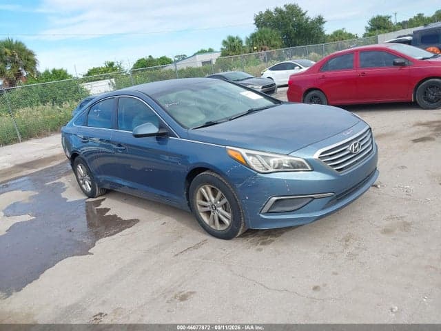2017 HYUNDAI SONATA SE 2