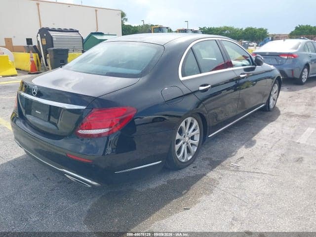 2017 MERCEDES-BENZ E 300 4