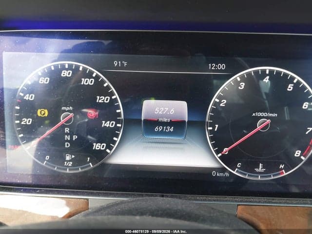 2017 MERCEDES-BENZ E 300 7