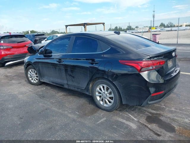 2020 HYUNDAI ACCENT SEL 3