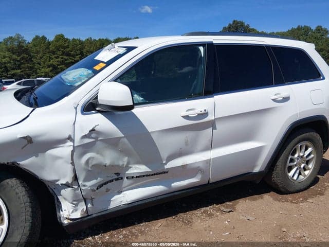 2020 JEEP GRAND CHEROKEE LAREDO E 4X2 17