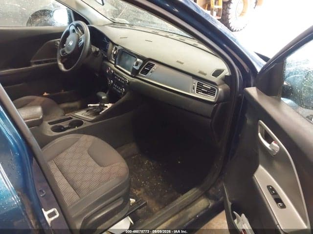 2018 KIA NIRO LX 5