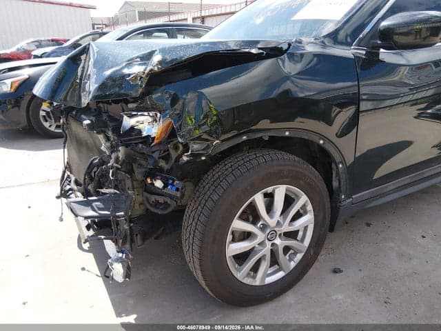 2018 NISSAN ROGUE SV 19