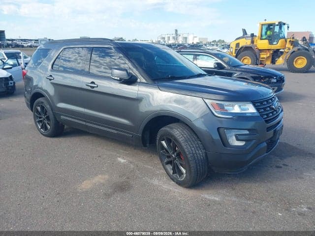 2017 FORD EXPLORER XLT 1