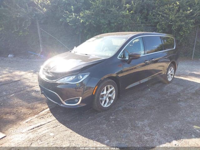 2019 CHRYSLER PACIFICA TOURING PLUS 2
