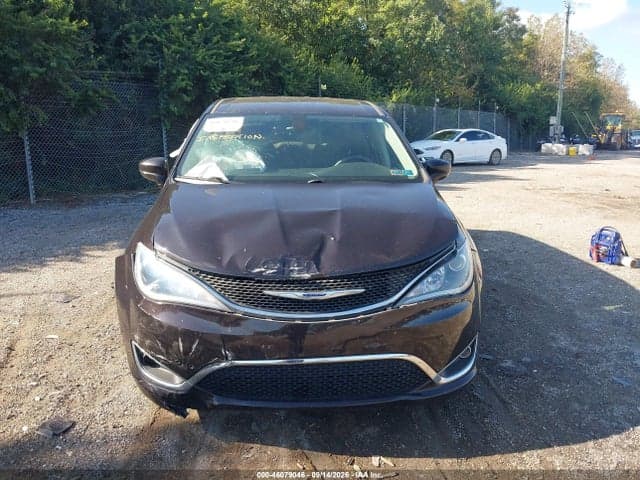 2019 CHRYSLER PACIFICA TOURING PLUS 13