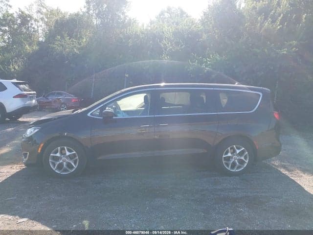 2019 CHRYSLER PACIFICA TOURING PLUS 15