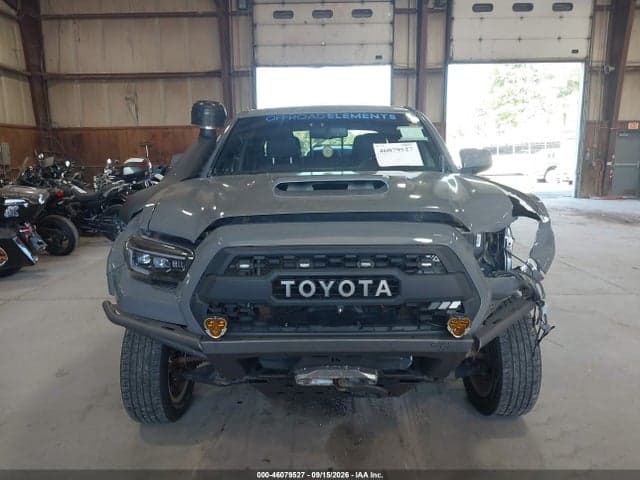 2017 TOYOTA TACOMA TRD SPORT 12