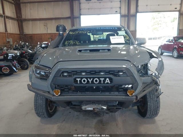 2017 TOYOTA TACOMA TRD SPORT 17