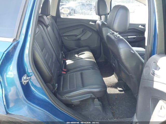 2017 FORD ESCAPE TITANIUM 8