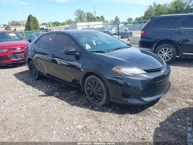 2017 TOYOTA COROLLA LE 1