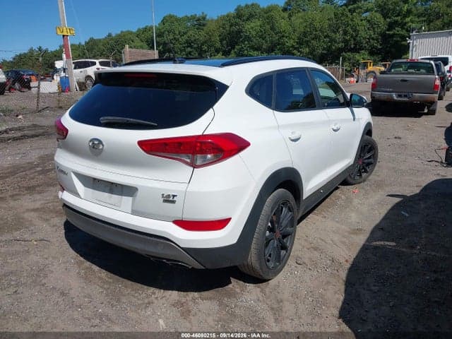 2017 HYUNDAI TUCSON 4