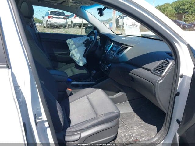 2017 HYUNDAI TUCSON 5
