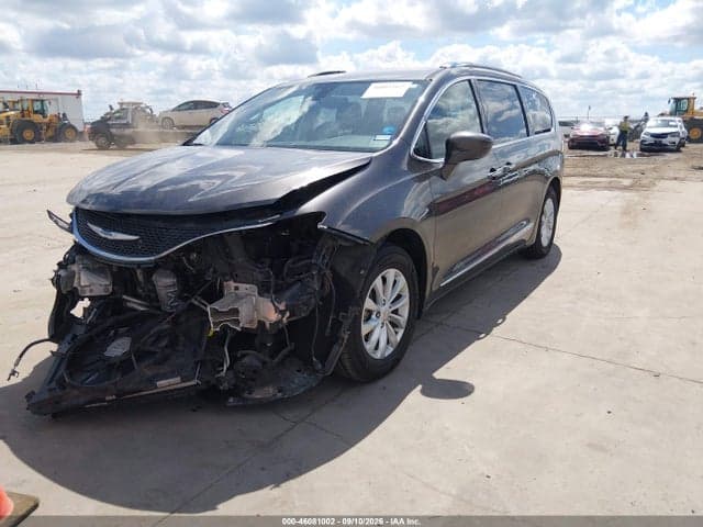2018 CHRYSLER PACIFICA TOURING L 2