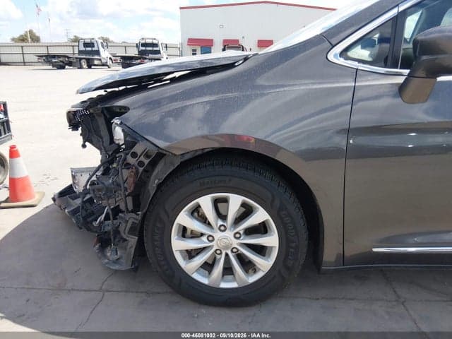 2018 CHRYSLER PACIFICA TOURING L 6