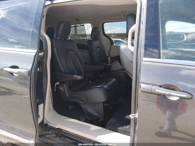 2018 CHRYSLER PACIFICA TOURING L 8