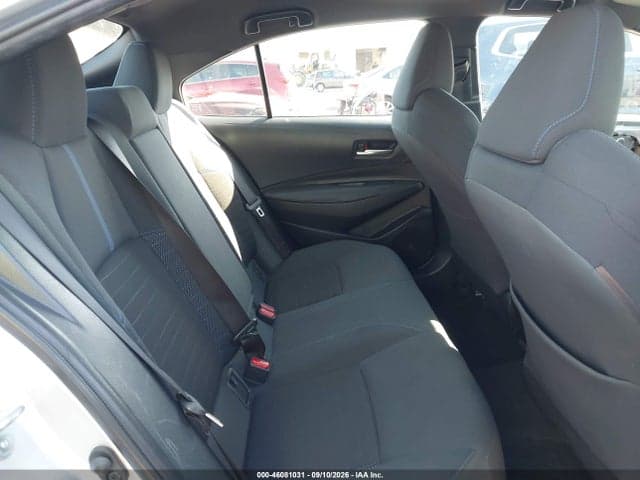 2020 TOYOTA COROLLA SE 8