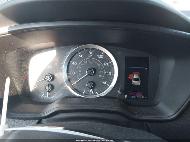 2021 TOYOTA COROLLA LE 7