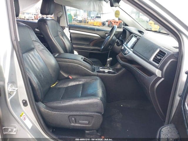 2018 TOYOTA HIGHLANDER XLE 5