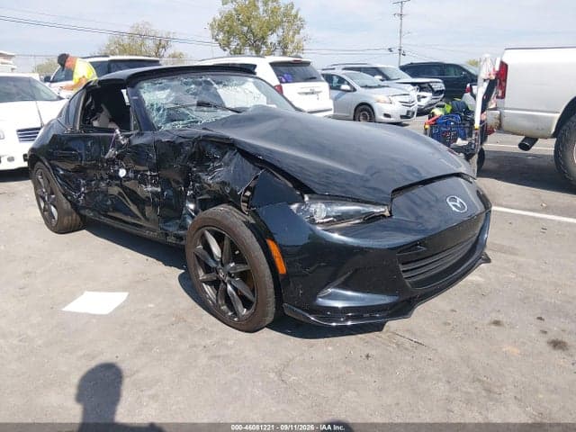 2017 MAZDA MX-5 MIATA RF CLUB 1