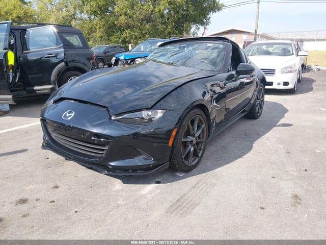 2017 MAZDA MX-5 MIATA RF CLUB 2