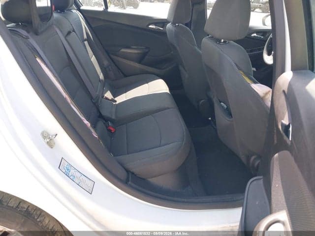 2017 CHEVROLET CRUZE LT AUTO 8