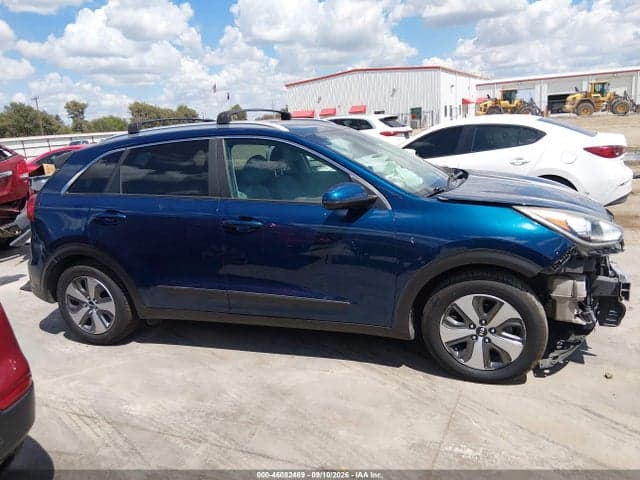 2018 KIA NIRO LX 13