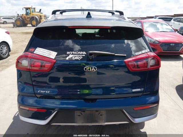 2018 KIA NIRO LX 16