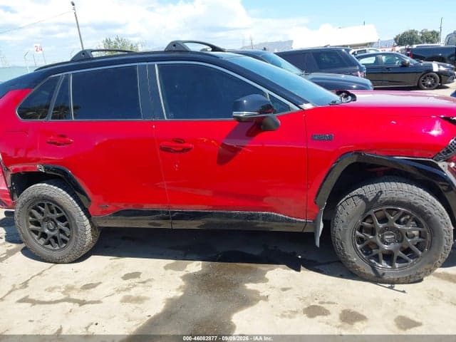 2021 TOYOTA RAV4 PRIME XSE 13