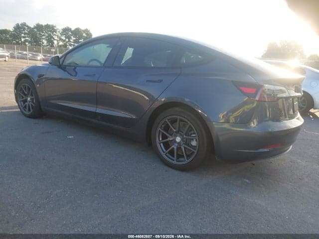 2021 TESLA MODEL 3 STANDARD RANGE PLUS REAR-WHEEL DRIVE 3