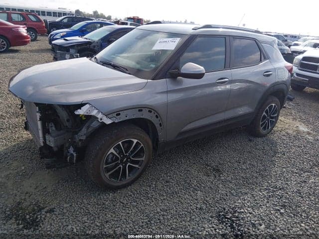 2026 CHEVROLET TRAILBLAZER AWD LT 2