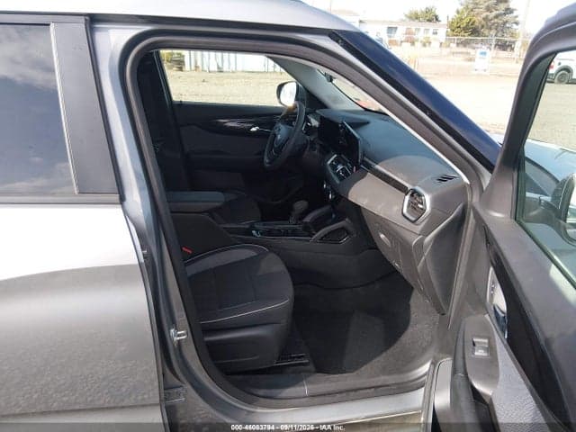 2026 CHEVROLET TRAILBLAZER AWD LT 5