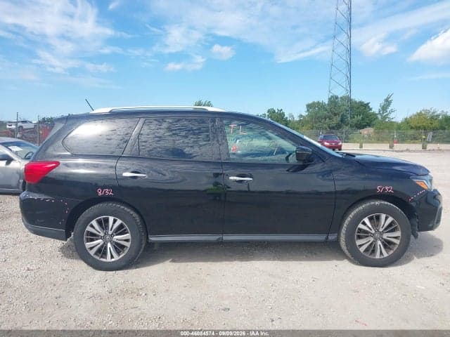 2017 NISSAN PATHFINDER SV 13