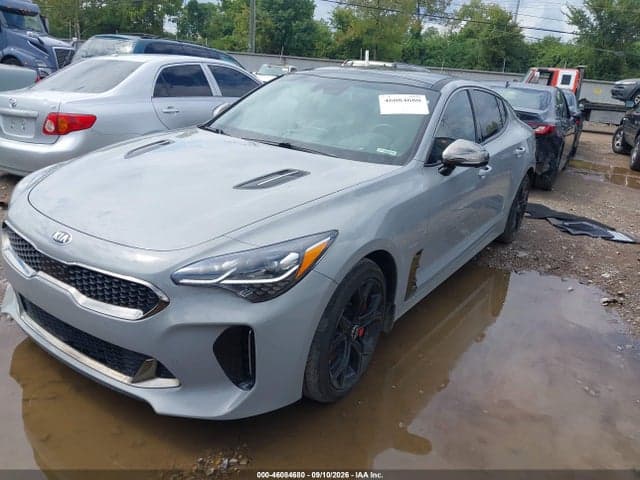 2019 KIA STINGER GT2 2