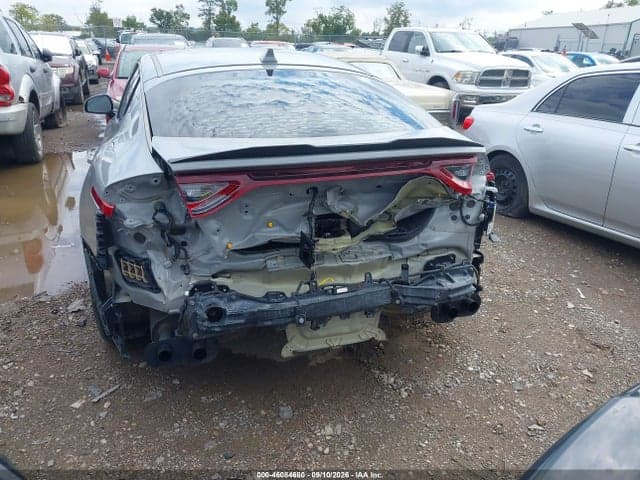 2019 KIA STINGER GT2 6