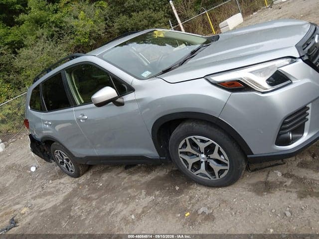 2024 SUBARU FORESTER PREMIUM 13