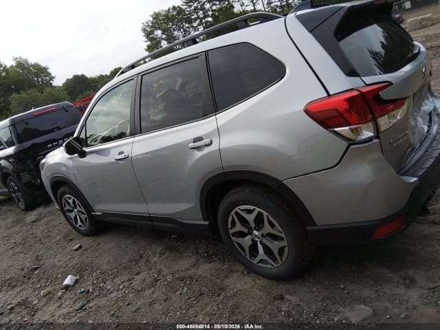 2024 SUBARU FORESTER PREMIUM 14