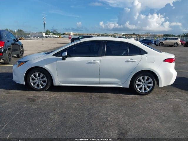 2020 TOYOTA COROLLA LE 13
