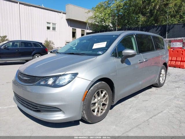 2017 CHRYSLER PACIFICA TOURING 2