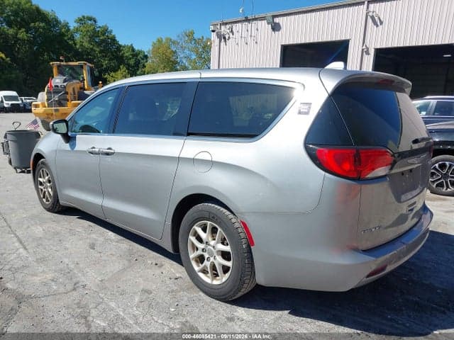 2017 CHRYSLER PACIFICA TOURING 3